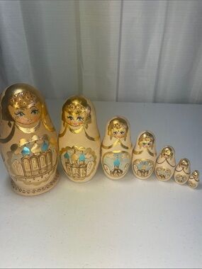 Cream and Gold Russian Nesting Dolls Set - Decorative Matryoshka